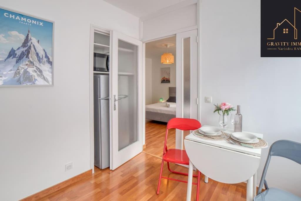 Appartement Pastel Cluses Extérieur photo