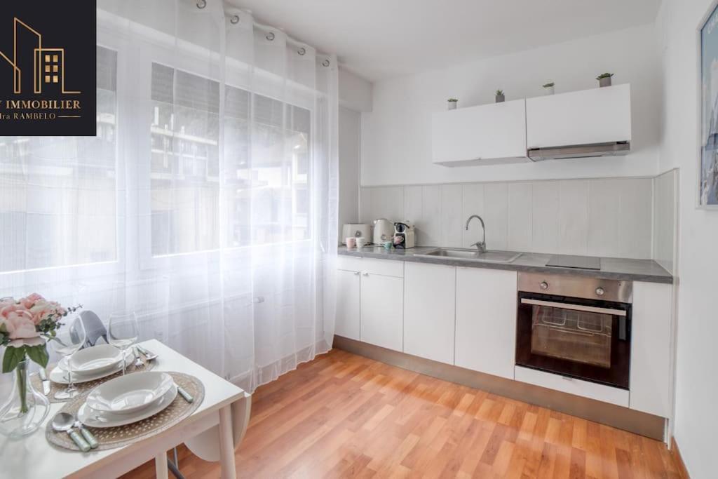 Appartement Pastel Cluses Extérieur photo